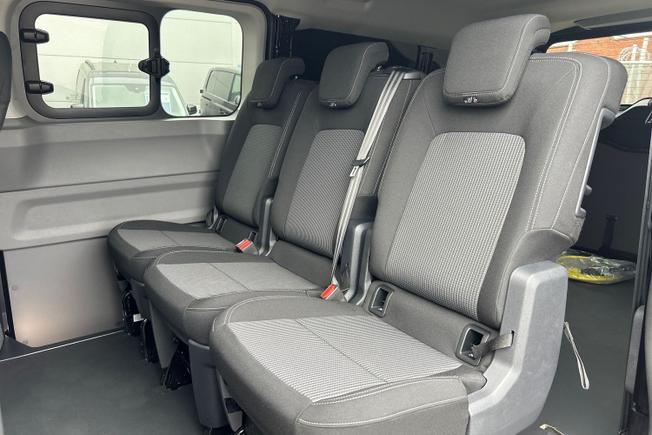 VOLKSWAGEN e-Transporter Photo 9