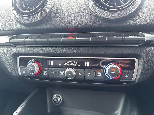 AUDI S3 Photo 35