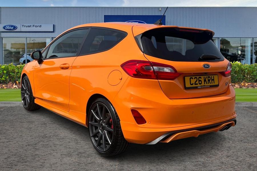 Ford FIESTA Photo autoimg-0004239179bef2baa6bc8e555cb48c2e407ecdf9.jpg