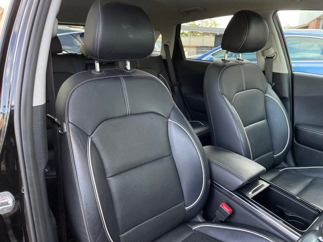 KIA Niro Photo 28
