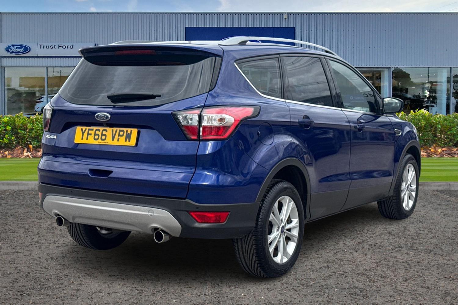 Ford KUGA Photo 3