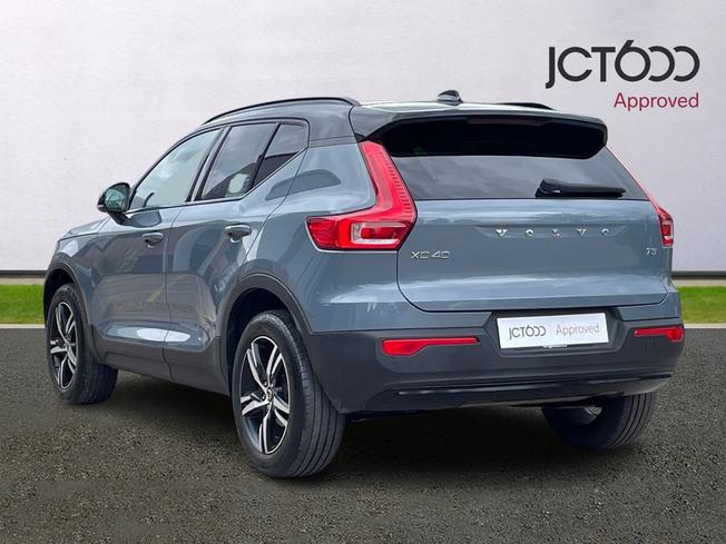 VOLVO Xc40 Photo 3