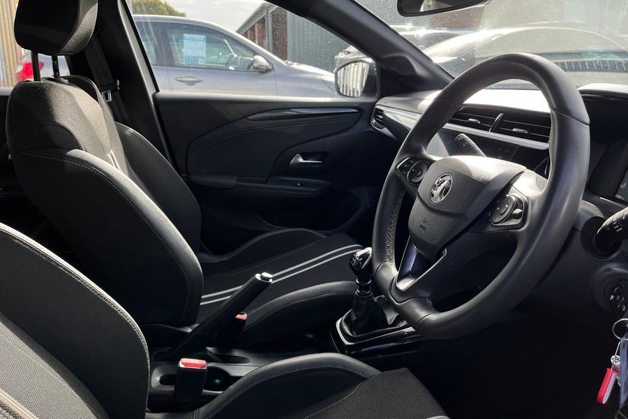 Vauxhall CORSA Photo autoimg-001294266c3d0aabe5fc0b6b74886e4e8cb1f93d.jpg