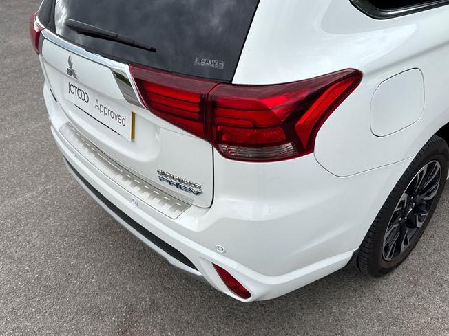 Mitsubishi Outlander Photo 25