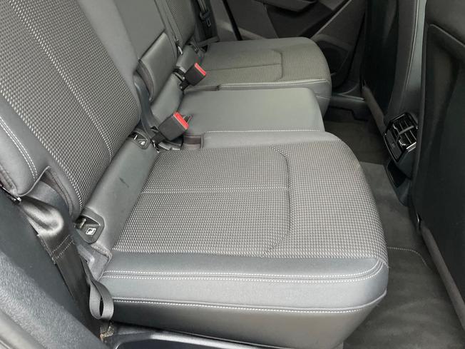 AUDI Q3 Photo 32