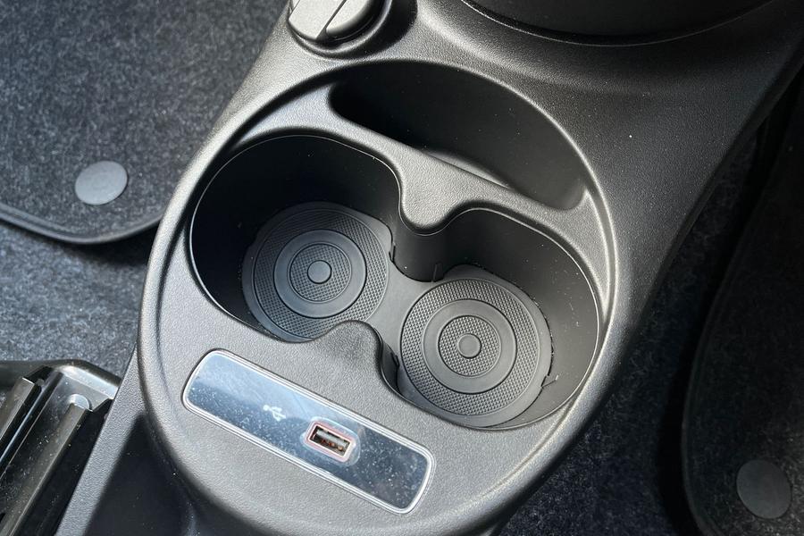 Fiat 500 Photo autoimg-0016c5c148e23bcb743e15a953d6accfccead2df.jpg