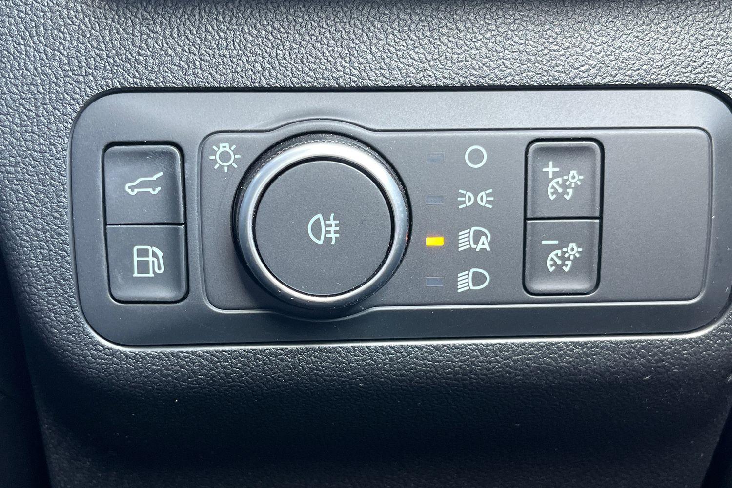 Ford KUGA Photo 31