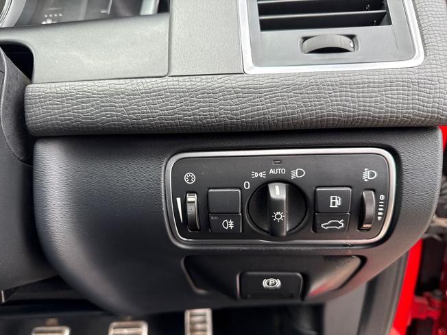 VOLVO XC60 Photo 26