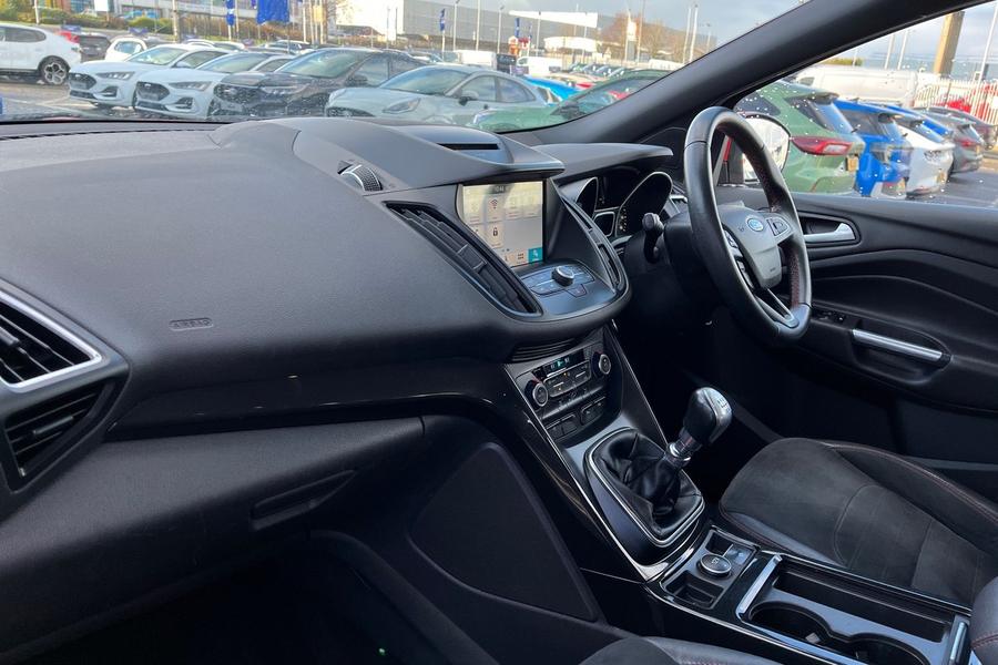 Ford KUGA Photo autoimg-0018ed020796c21bb899a4ad1f5929d46e55083a.jpg