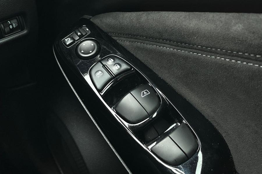 Nissan Juke Photo autoimg-0019cfafb4cb6c7882fd4c27f05be2c3b54f38a8.jpg
