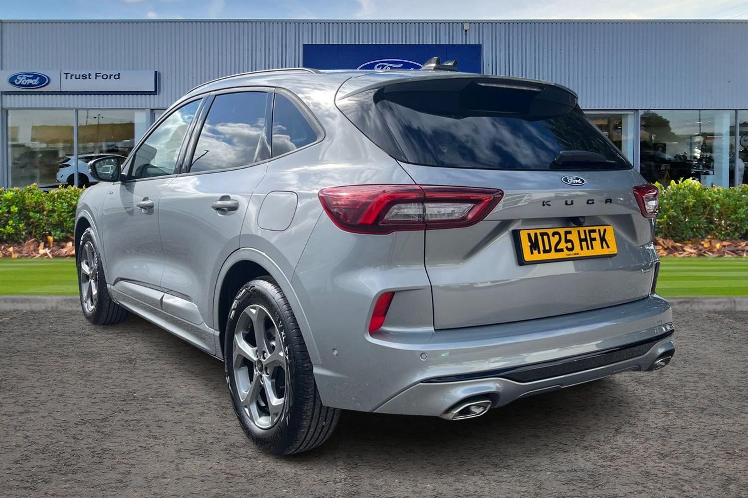 Ford KUGA Photo 1