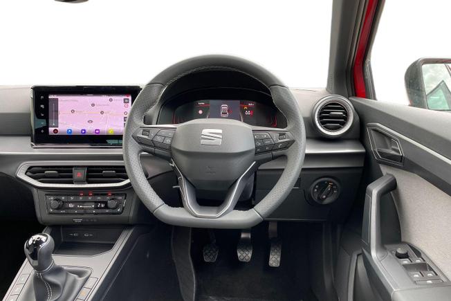 SEAT Ibiza Photo 11
