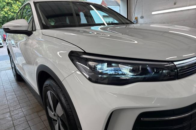 VOLKSWAGEN Tiguan Photo 19