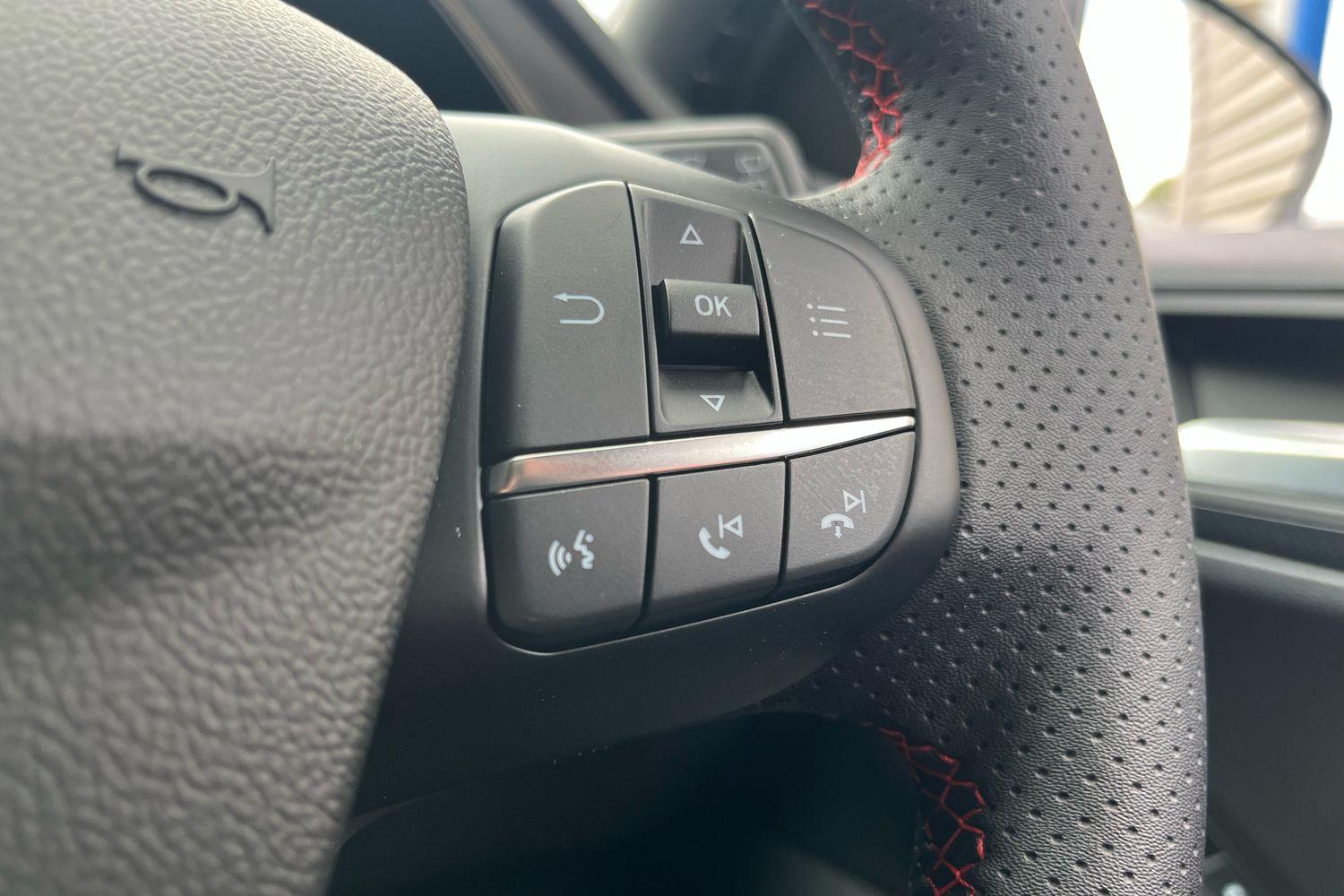 Ford FOCUS Photo 39