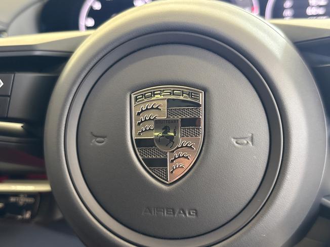 PORSCHE Panamera Photo 42