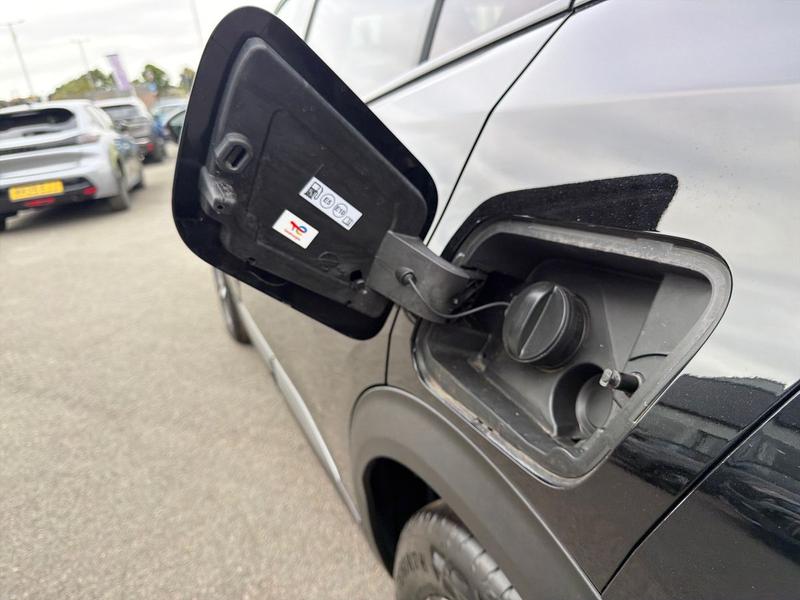 Used Peugeot 2008 KW25OGK 31