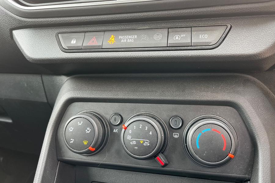 Dacia SANDERO STEPWAY Photo autoimg-002cfb4becd59df407c7200739152858a6627b1b.jpg