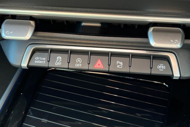 AUDI  Q3 Sportback Photo 28