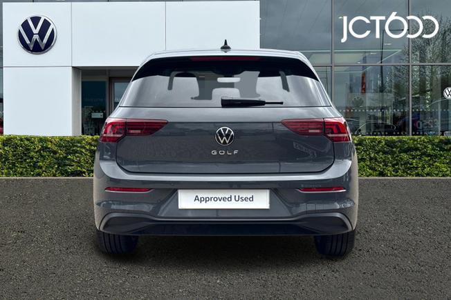 VOLKSWAGEN Golf Photo 7