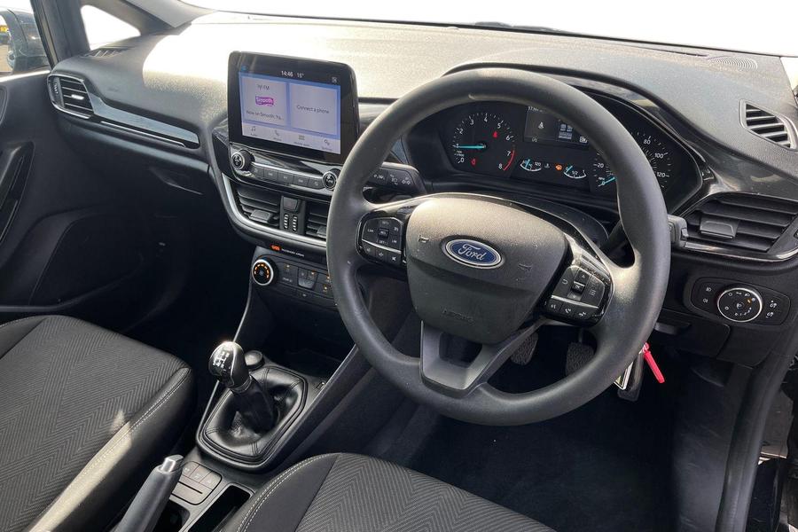 Ford FIESTA Photo autoimg-002de53b5aff5071b1a22733b29c86300e11259c.jpg