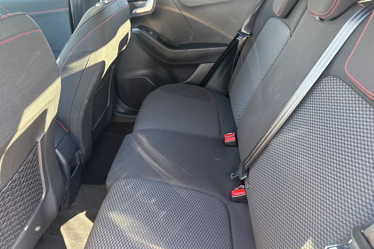 Ford PUMA Photo 19