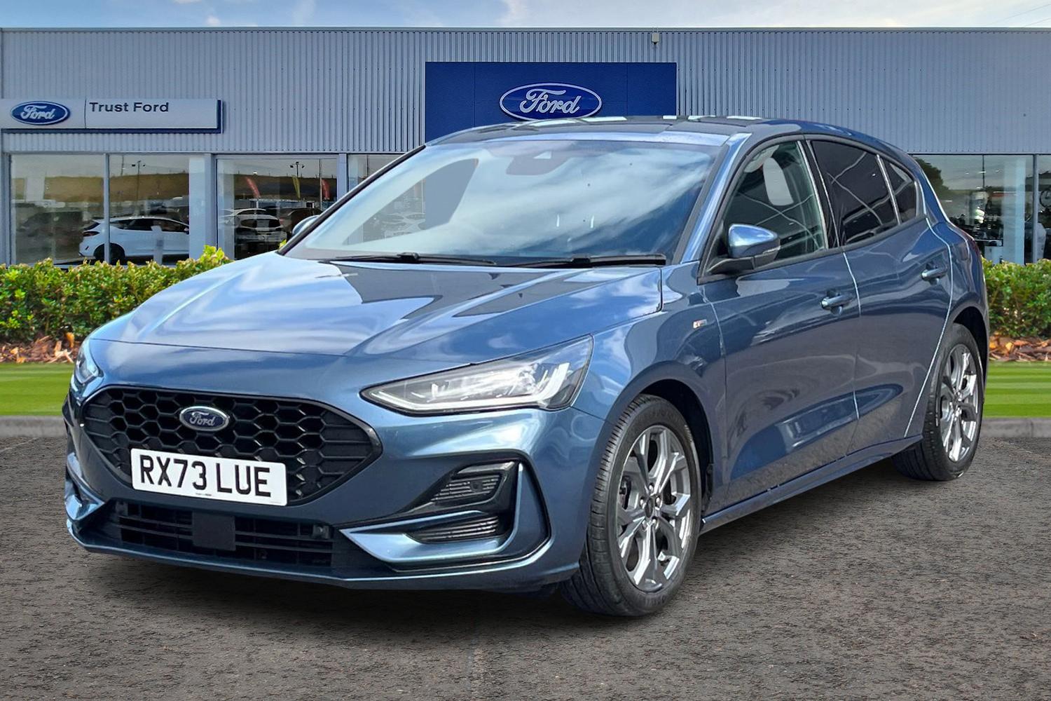Ford FOCUS Photo 4