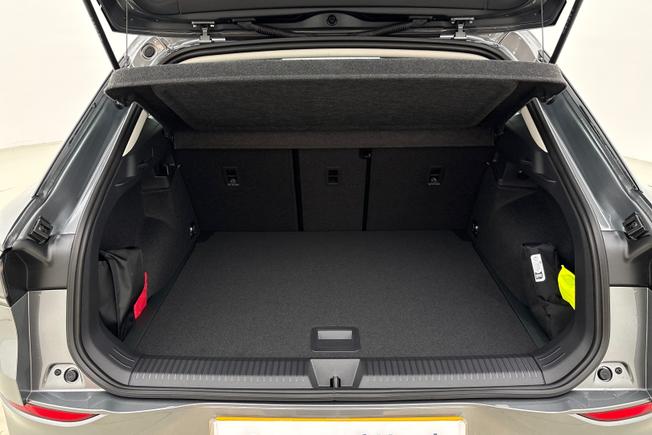 VOLKSWAGEN T-Roc Photo 12