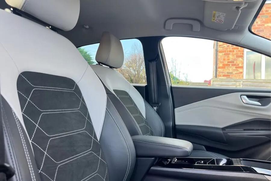 Ford PUMA GEN-E Photo autoimg-00392b7e1eaa1b56c986c865b7b6bc1854b8ad40.jpg