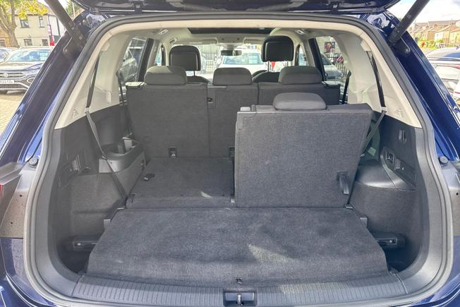 Volkswagen Tiguan Allspace Photo 34