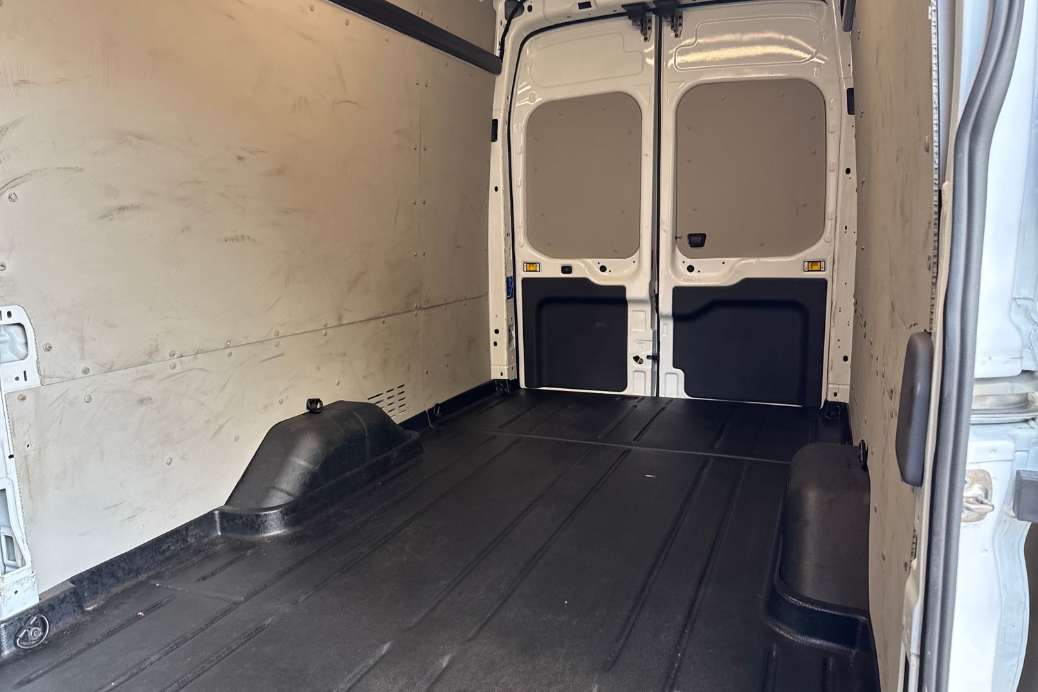 Ford TRANSIT Photo 3