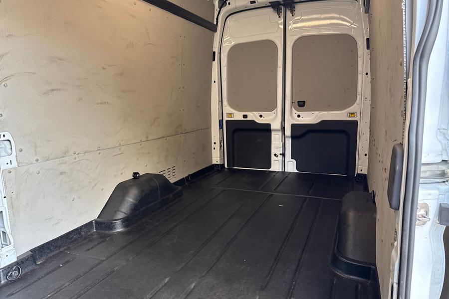 Ford TRANSIT Photo autoimg-004779c672fc28de768e9a215939450cd4546995.jpg
