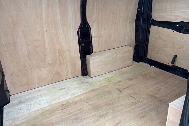 Volkswagen Transporter Photo 9