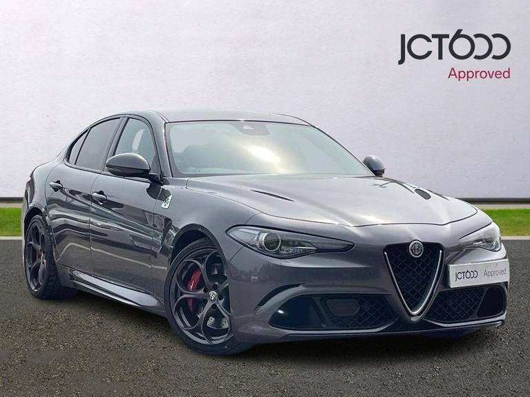 Used 2020 ALFA ROMEO Giulia 2.9 V6 Bi-Turbo Quadrifoglio Saloon 4dr Petrol GPF Auto Euro 6 (s/s) (510 ps) Grey at JCT600