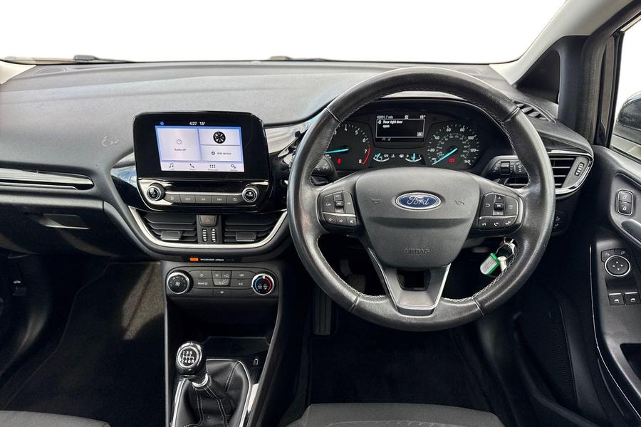 Ford FIESTA Photo autoimg-0049ba31e1f36c692d65f3a43107ec22103bb036.jpg