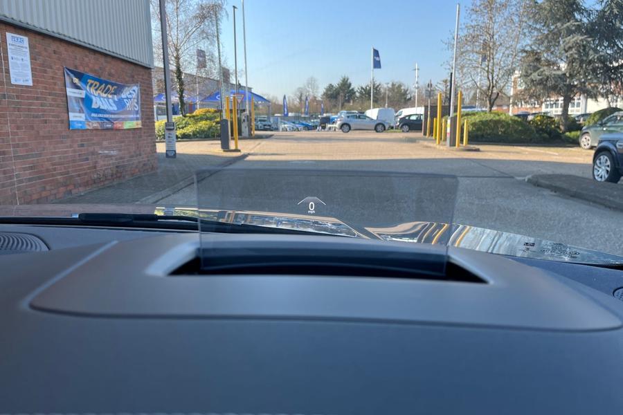 Ford Kuga Photo autoimg-0049c0f398f0240f1065d40794bb318be7a838a8.jpg