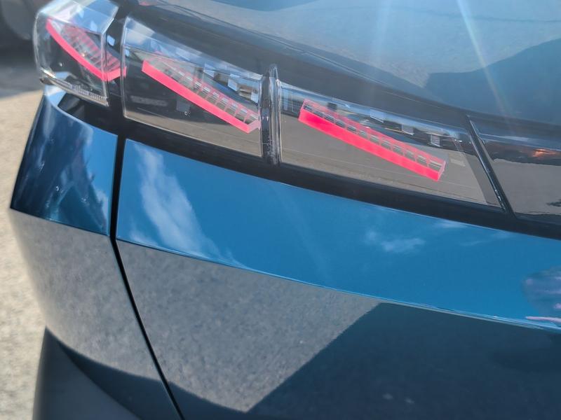 Used Peugeot 408 KM25UWU 28