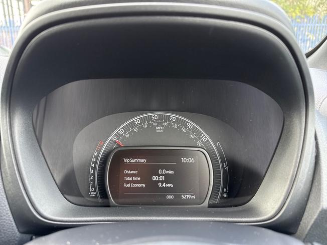 TOYOTA Aygo X Photo 15