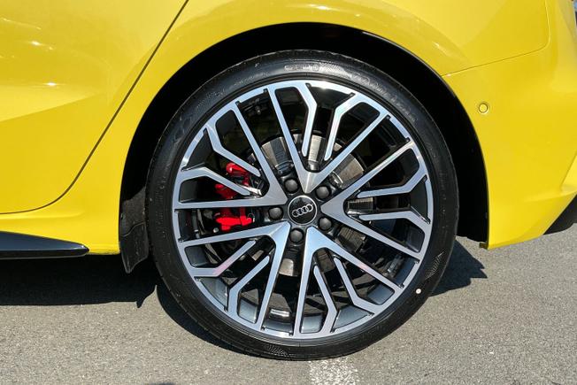 AUDI S3 Photo 5