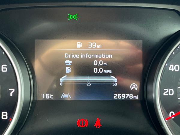 Kia Ceed Photo autoimg-005bb5d5ab7d977153c7075d3d9dc6018780ef27.jpg