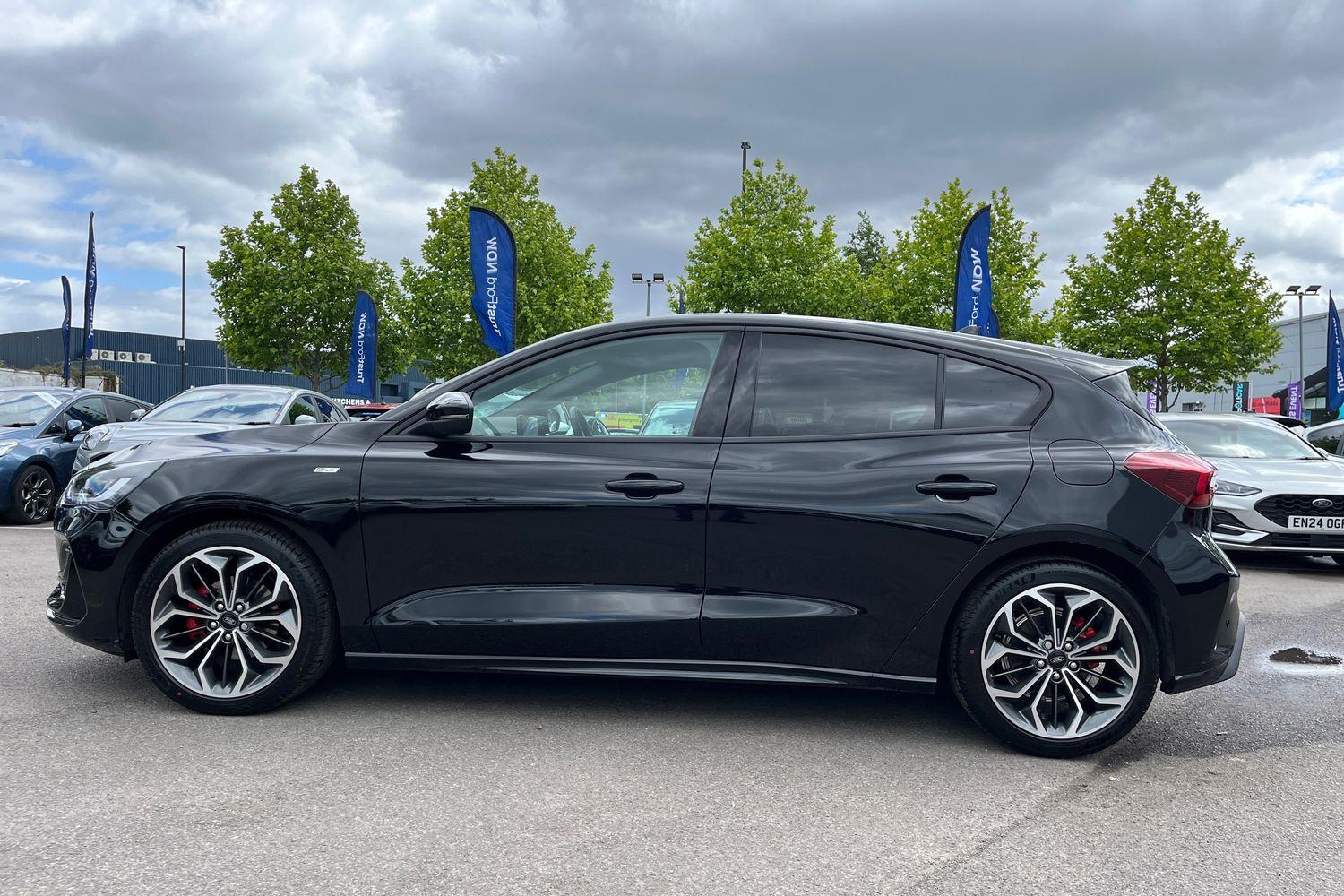 Ford FOCUS Photo 31