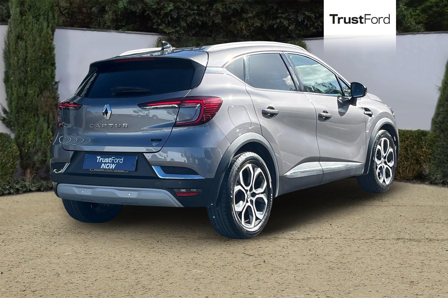 Renault CAPTUR Photo 3