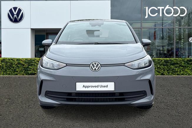 VOLKSWAGEN ID.3 Photo 8