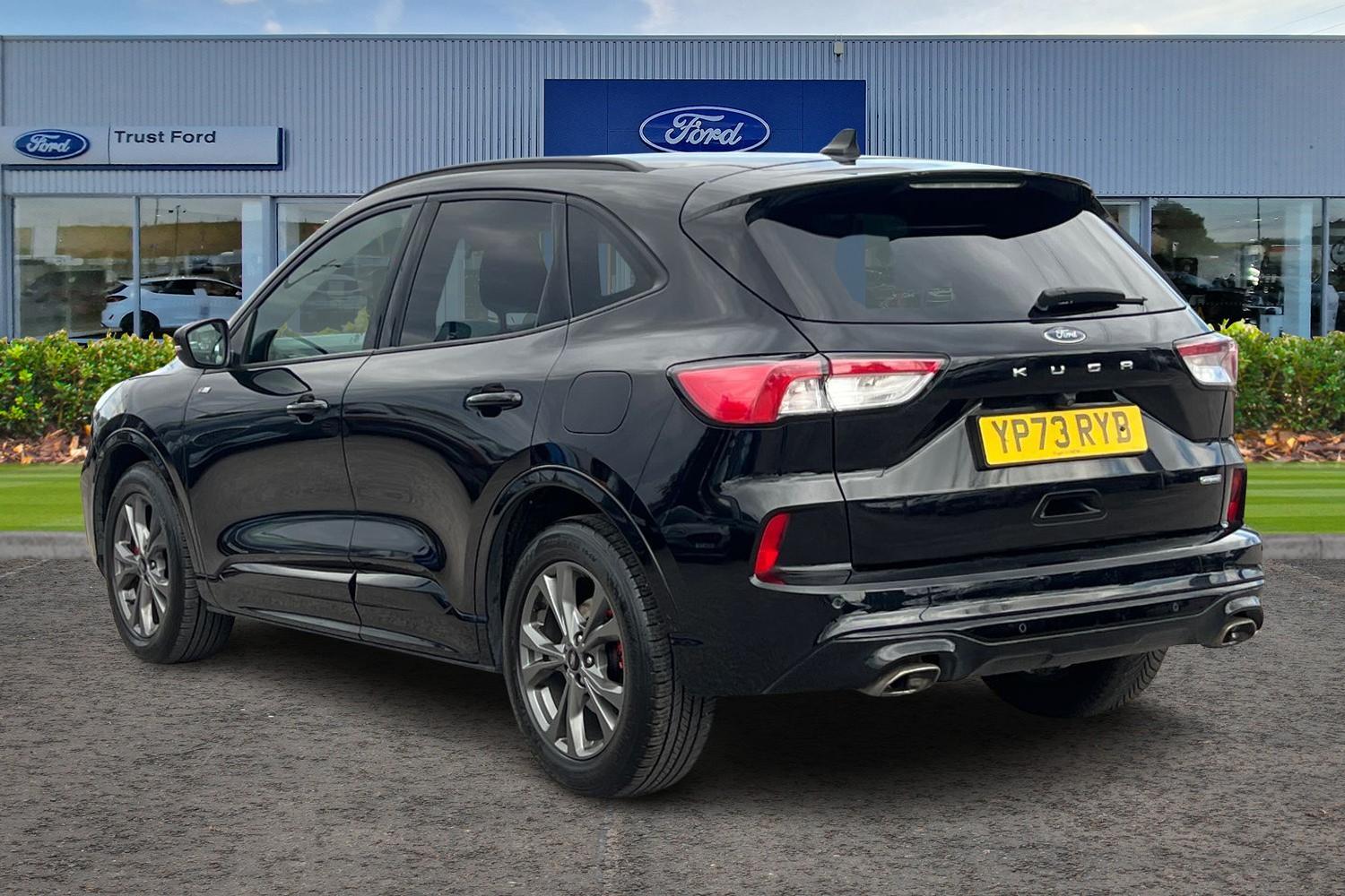 Ford KUGA Photo 1