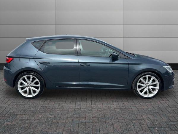SEAT Leon Photo autoimg-0068a10e655c5372dce9a517e1f2efe5fae5e536.jpg