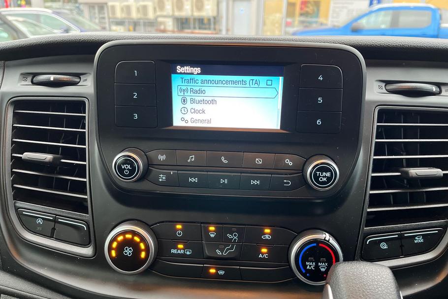 Used Ford TRANSIT 24