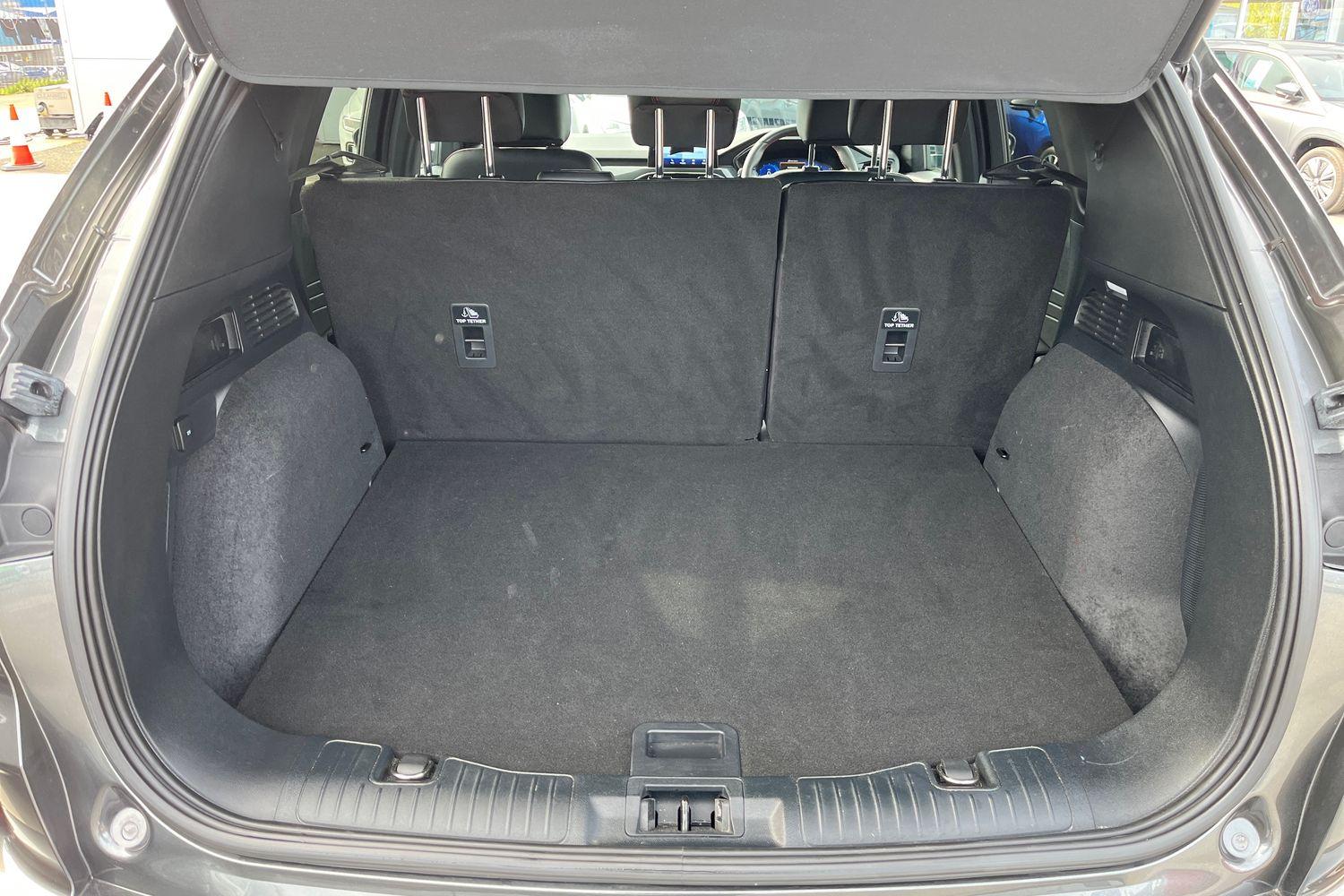 Ford KUGA Photo 20