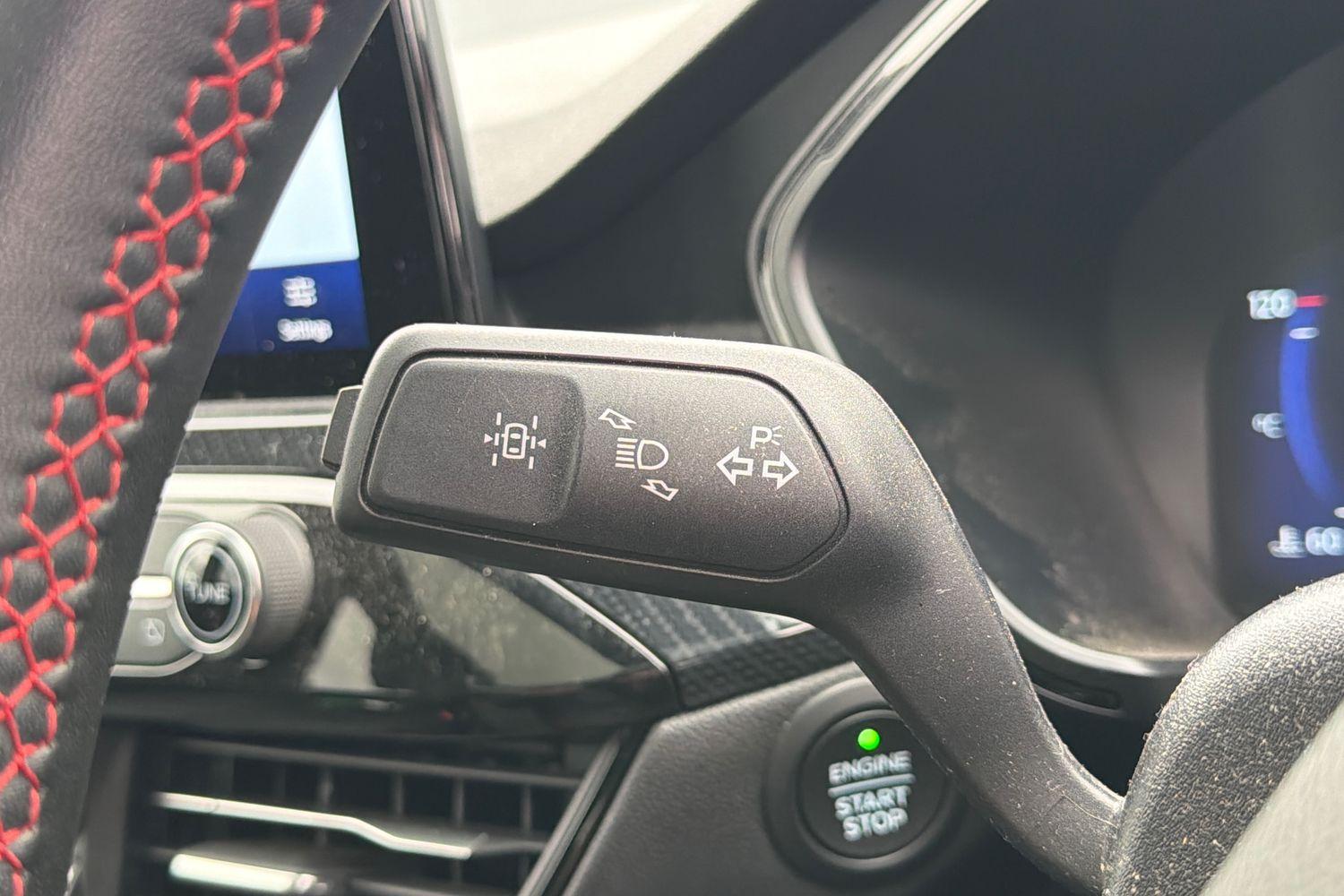 Ford KUGA Photo 13