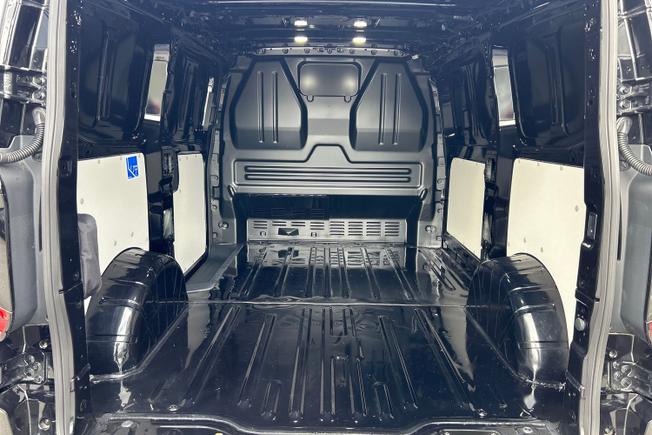 Volkswagen e-Transporter Photo 12