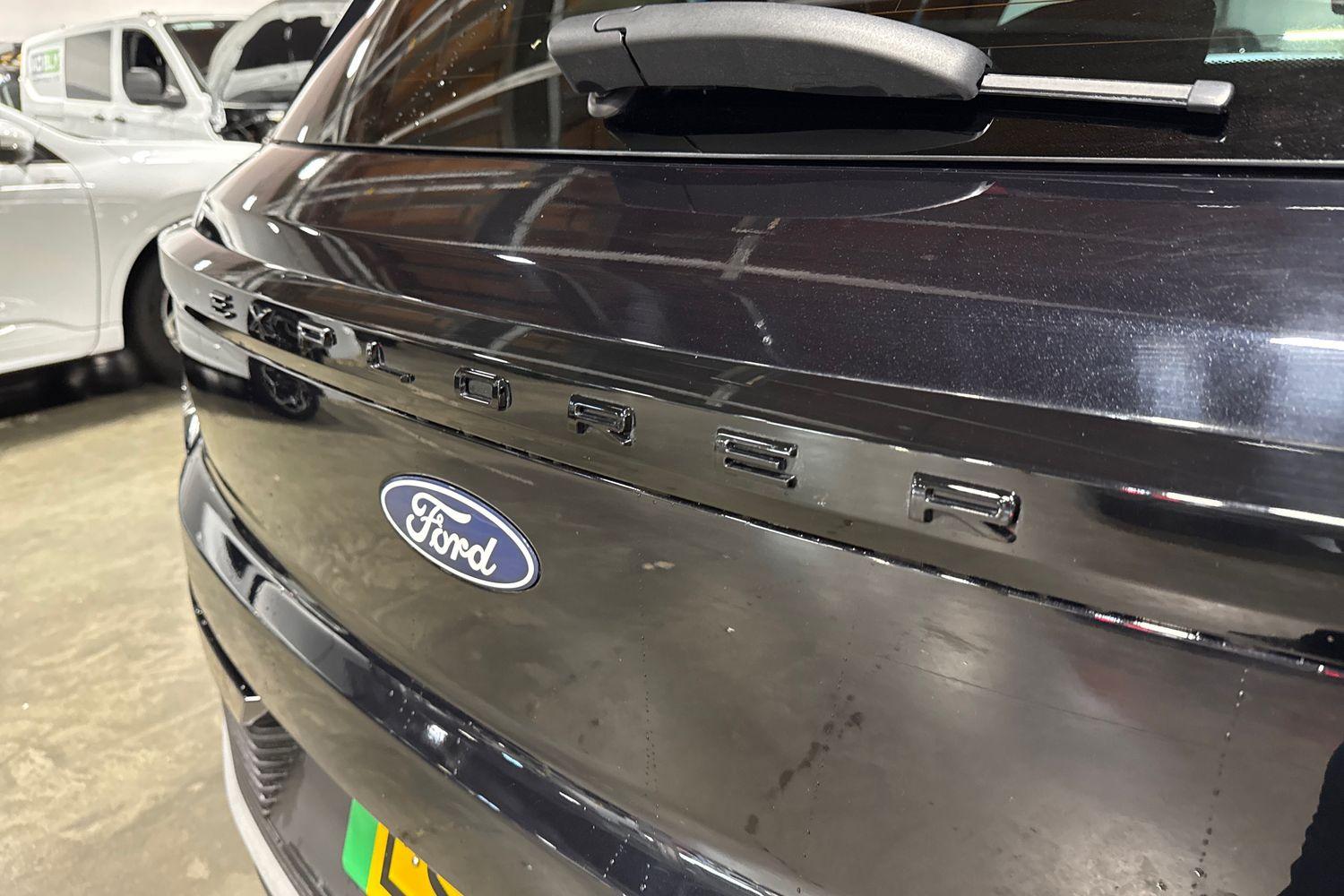 Ford Explorer Photo 41
