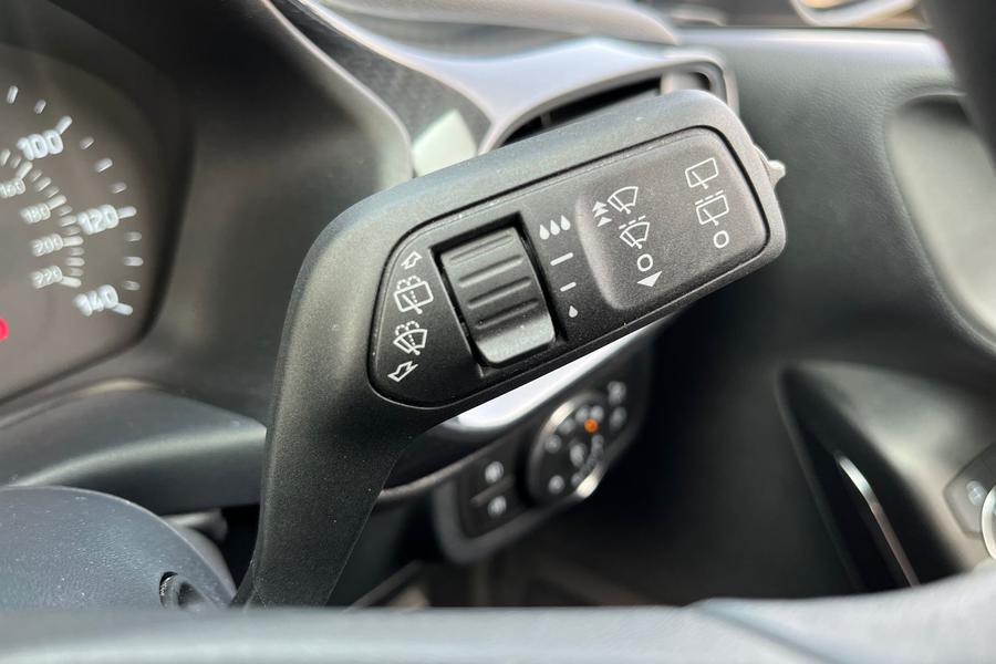 Ford Fiesta Photo autoimg-0073ab9b444941eee21b8c75c2ed84feae3f75c3.jpg
